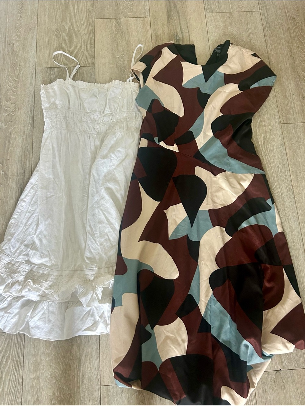 Theory and Maggie London Dress medium